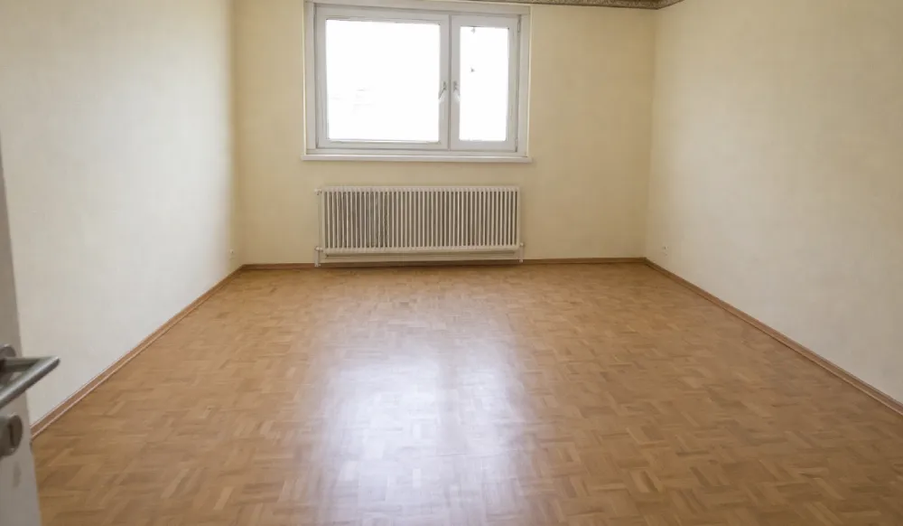 Nachher: leerer und geordneter Wohnraum nach der Entrümpelung in Prinzersdorf